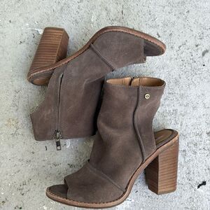 Ugg Valencia Brown peep toe